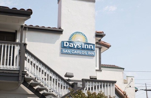 Munras Avenue Hotel | Days Inn by Wyndham Monterey Downtown