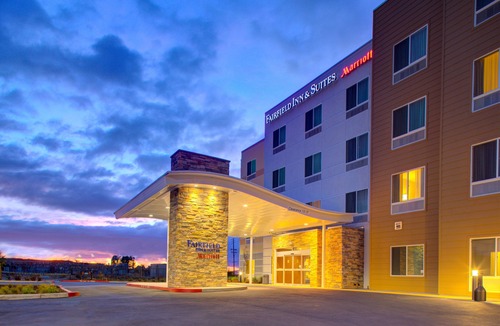 Hollister Hotel | Fairfield Inn & Suites by Marriott Hollister