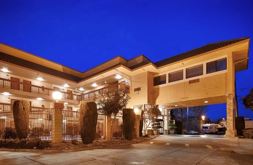 Santa Clara Hotel | Best Western Plus Inn of Hayward