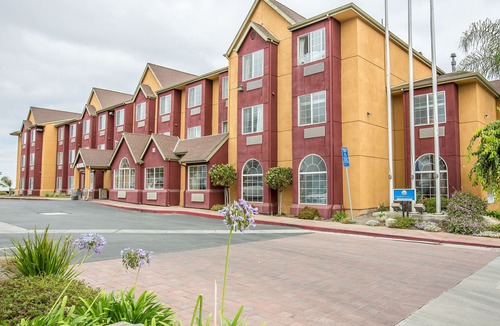 Salinas Hotel | Comfort Inn & Suites Salinas