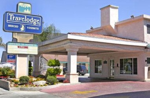 Merced Hotel | Travelodge by Wyndham Merced Yosemite