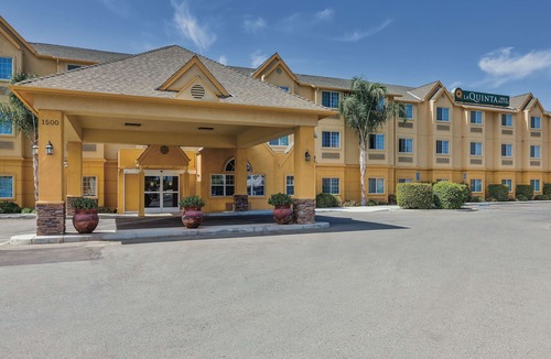 Tulare Hotel | La Quinta by Wyndham Tulare