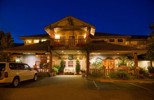 Lodge Hill Hotel | Cambria Pines Lodge