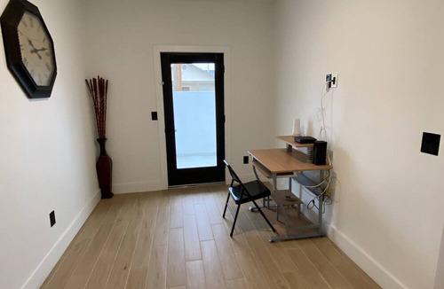 Escalon House | New Luxury Stay Private 2 bdrm 2bath town home in Escalon CA
