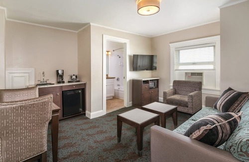 Chinatown Resort | San Francisco Resort 1bdr
