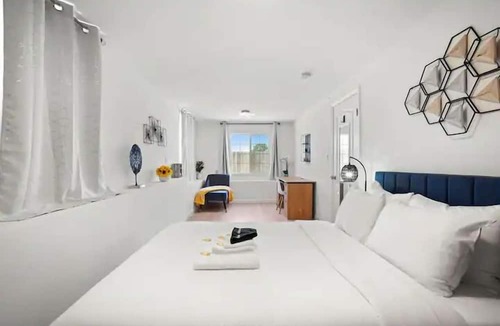 Broadmoor Apartment | Maddux Homes near Westlake