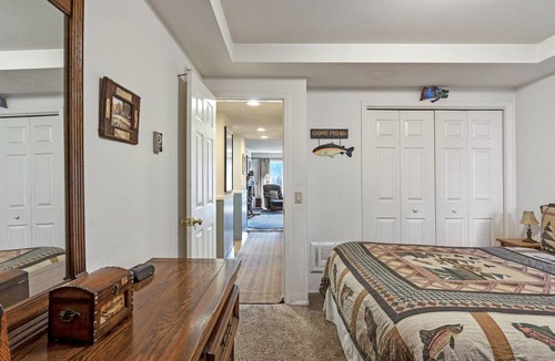June Lake Condo | Interlaken 14, large four-bedroom condo