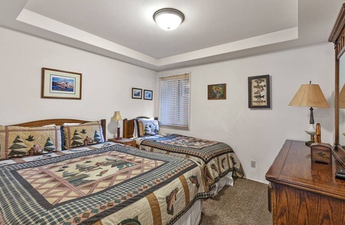 June Lake Condo | Interlaken 14, large four-bedroom condo