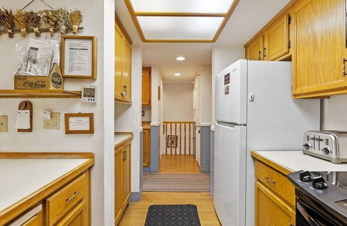 June Lake Condo | Interlaken 14, large four-bedroom condo