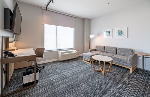Las Vegas Hotel | TownePlace Suites by Marriott Las Vegas North I-15
