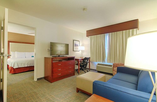 Las Vegas Hotel | Homewood Suites by Hilton Las Vegas Airport