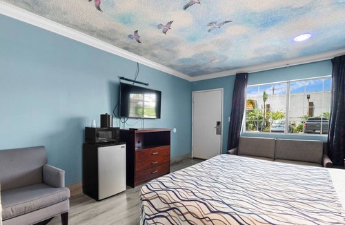 Orange Hotel | Orange Villa Park Motel