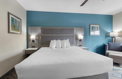 Wasco Hotel | Best Western Plus Wasco Inn & Suites
