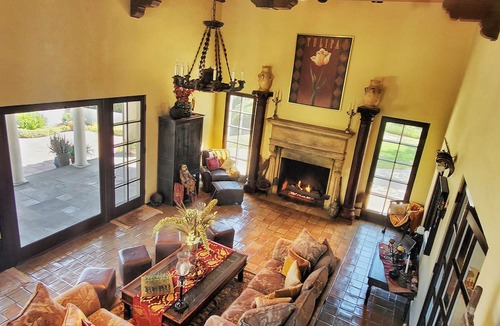 North Arroyo House | The Patrician Hollywood Universal