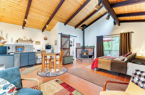 West Point Apartment | 'hidden Valley Retreat' - Outdoorsy West Point Gem