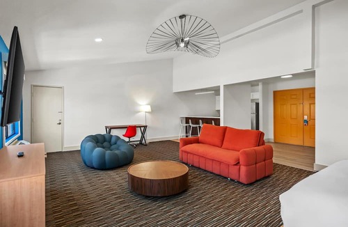 Indio Hotel | Signature Indio I-10 Coachella Valley by Sonesta