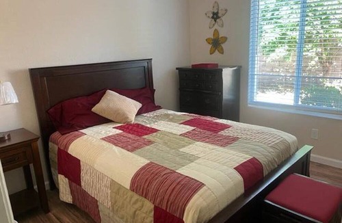 Camarillo House | Comfortable 2-bedroom house with dedicated office space in serene Camarillo
