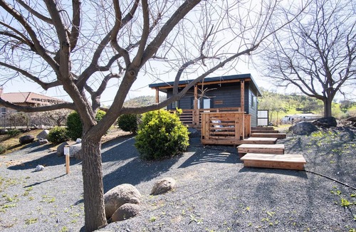 Springville Cabin | Villeta Marino!! Cozy cabin close to Sierra's, lake and 18 hole golf course!!