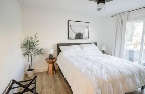 Visalia Other | Farmhouse on ranch near Sequoias