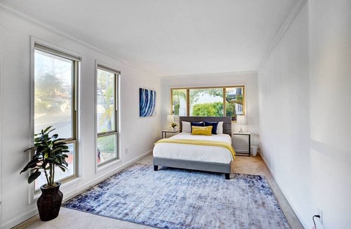 San Rafael House | 5BD San Rafael Retreat w/ Billiards, BBQ, & Views!