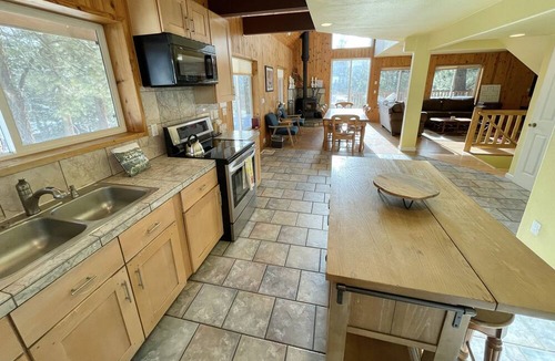 Upper Kingsbury House | Mountain Chalet Near Heavenly! Hot tub, cold plunge, sauna