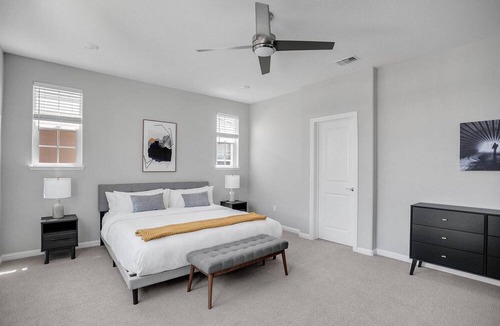 Union City House | Clean Hayward 4BR w/ Patio & A/C, nr Retail & Tech HQs, by Blueground