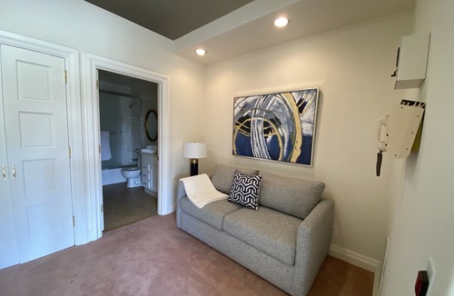 Cowan Heights Bed & Breakfast | Mesa Bella
