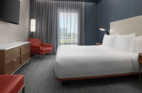 Modesto Hotel | Courtyard by Marriott Modesto North