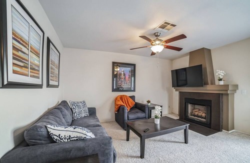 Las Vegas House | Las Vegas Oasis With Sparkling Pool 3 Bedroom Home by Redawning