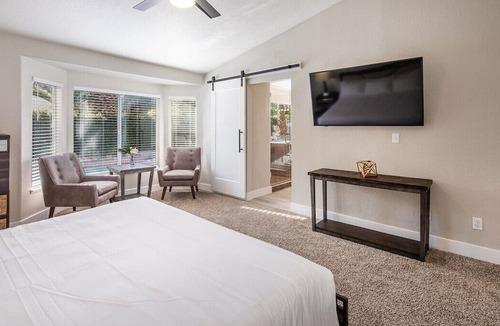 Paradise House | Modern and Bright Resort Style Home w/Heated Pool