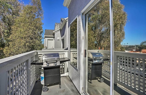Capistrano Beach Apartment | Cozy-Chic Condo: Walk to Beach & Park!