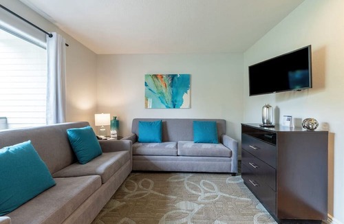 San Clemente Hotel | Relax and Unwind in San Clemente's Coastal Gem | 2 Deluxe Units | Outdoor Pool