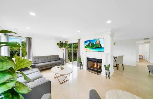 Monarch Beach Condo | MONARCH VISTAS Family Ready 2BR Ocean Breezes Walk to Beach & Harbor