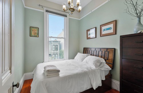 Hayes Valley Apartment | Stunning 1882 Victorian Home in Fabulous Hayes Valley