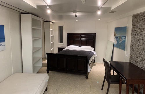 Laguna Beach Apartment | Charming Beach Studio, 2 blocks from the sand
