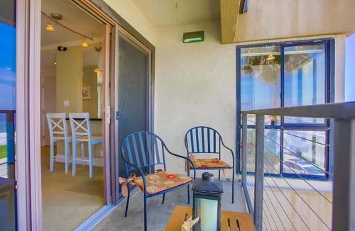 Village of La Jolla Condo | Perfect Sunsets - Unobstructed views of the ocean