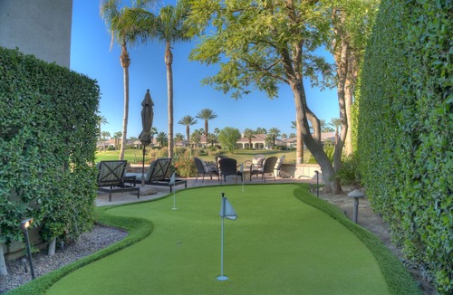 La Quinta House | FALL FLASH SALE -Luxe Pool, Misters Firepit Lounge & Billiards