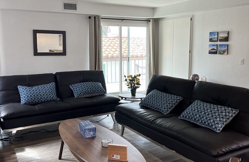 San Clemente Condo | Steps To Pier, Downtown Area, Restaurants, Farmers Market, Close Freeway Access