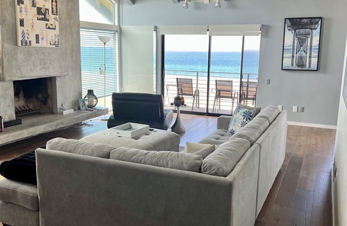 El Porto Condo | Unobstructed Ocean Views! On the Strand. - Accepting under 30 days