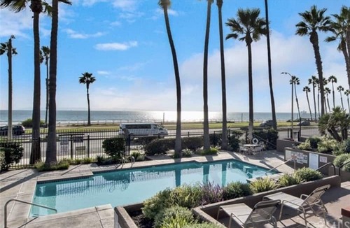 Huntington Beach Condo | On PCH with Oceanview Huntington Beach Condo - 6 bocks to Downtown