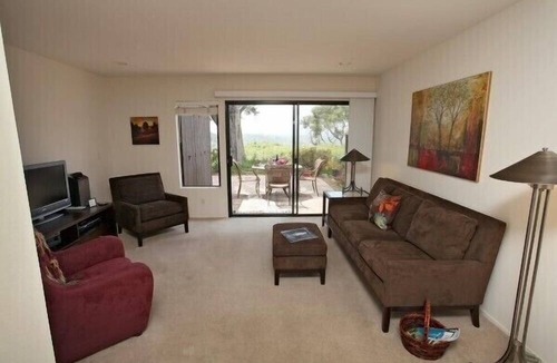 Alta Mesa Condo | CITY LIGHTS - STUNNING VIEW OF DOWNTOWN SANTA BARBARA