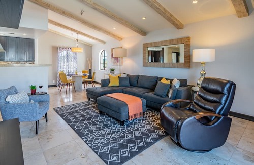 Historic Downtown Santa Barbara Condo | Cityscape - Penthouse Living in Downtown Santa Barbara