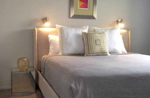 Palm Springs House | Lima Modern-Movie Colony Light Filled Mid Century Modern