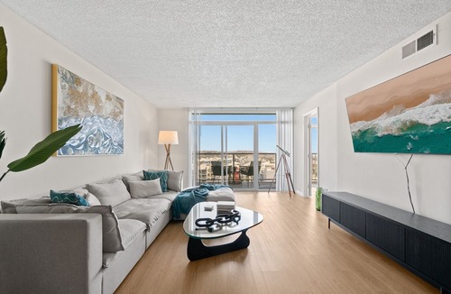 Silver Strand Apartment | Blue Horizon' 3BD 2BA Full Ocean Views Panoramic Heaven Venice Beach
