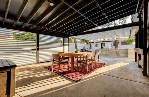 Paradise House | Luxury Villa: Pool, Hot Tub & Fire Pit Near Strip