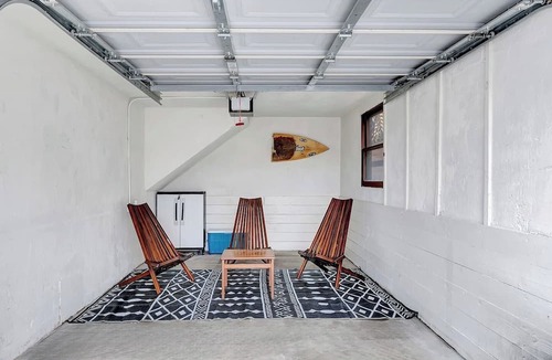 Belmont Shore Apartment | Walk to Beach, Boutiques & Bars — Family Friendly