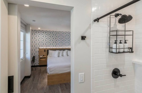 Centennial Hotel | Kasa Niche Hotel Redwood City