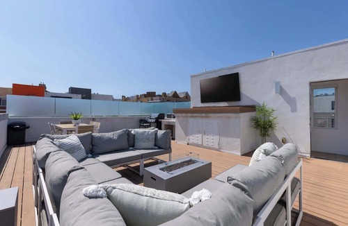 Hollywood Condo | Casa Sycamore by Oraklus
