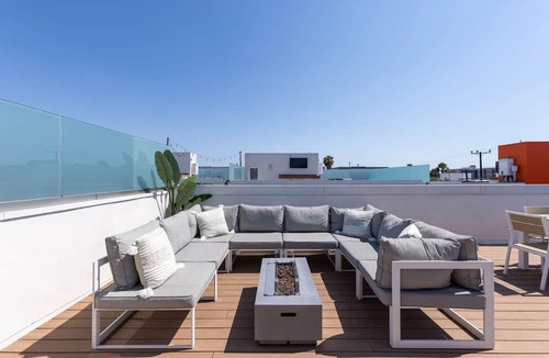 Hollywood Condo | Casa Sycamore by Oraklus
