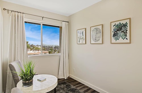 East Mesa Condo | Updated Penthouse! Steps from the sand at Leadbetter Beach, pool, spa, BBQ and more!
